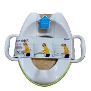 Munchkin Sturdy Potty Seat Gender Neutral NEW Non Slip